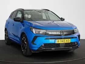 Opel Grandland (2022) thumbnail 2