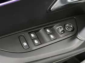 Peugeot e-2008 (2025) thumbnail 29