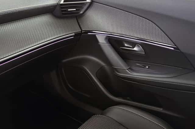 Peugeot e-2008 (2025) thumbnail 38