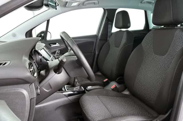Opel Crossland (2022) thumbnail 6