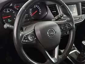 Opel Crossland (2022) thumbnail 8