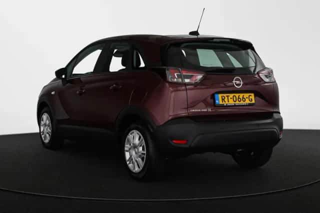 Opel Crossland X (2018) thumbnail 4