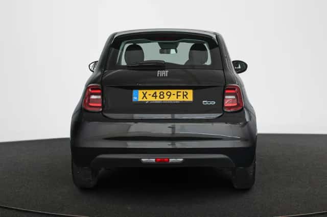 Fiat 500 (2023) thumbnail 15