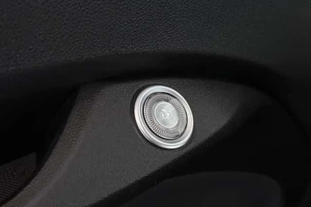 Fiat 500 (2023) thumbnail 18