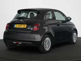 Fiat 500 (2023) thumbnail 3