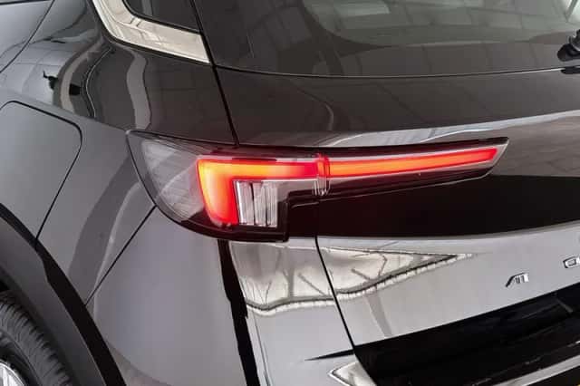 Opel Mokka (2023) thumbnail 18