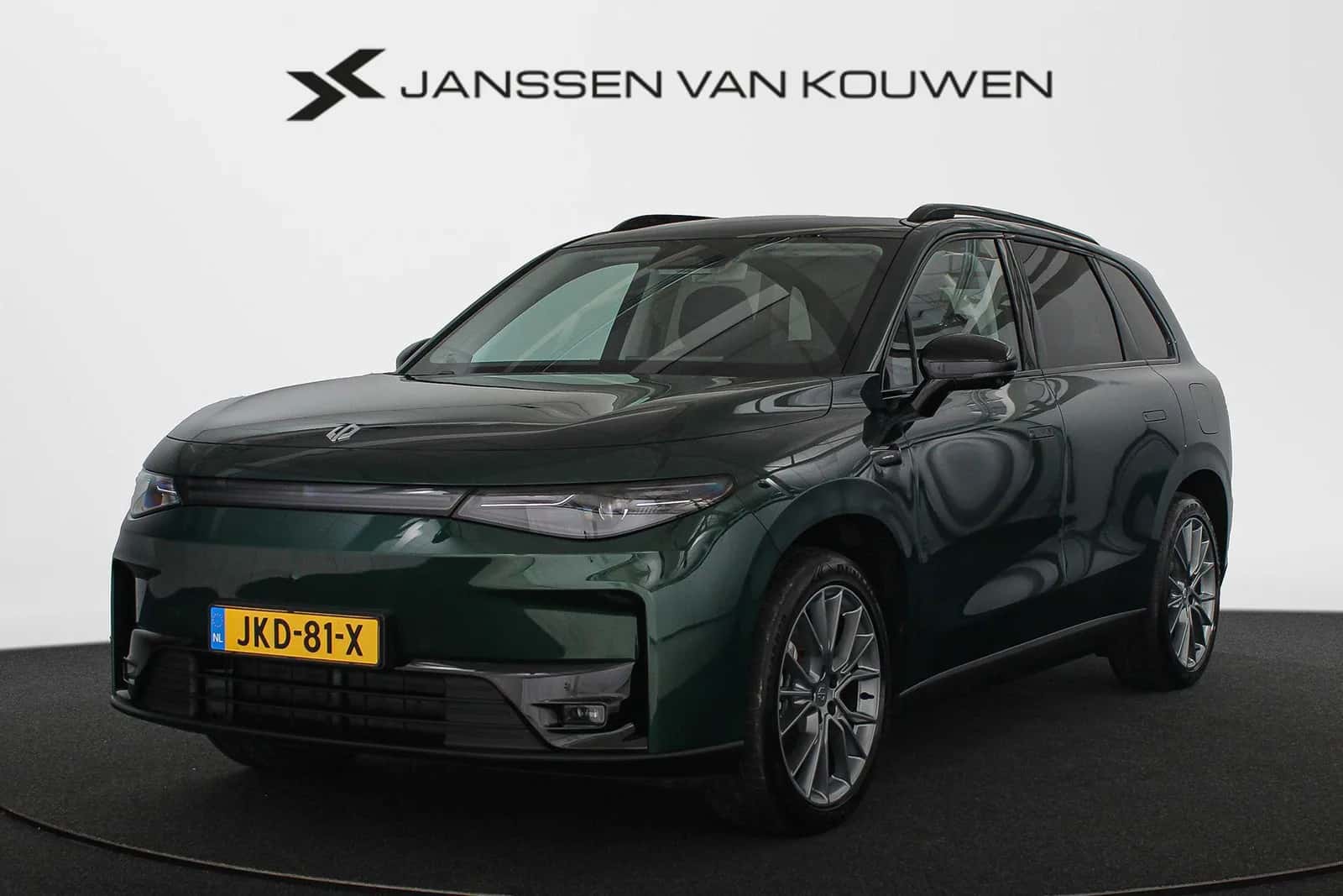 Leapmotor C10 (2025) — foto 1