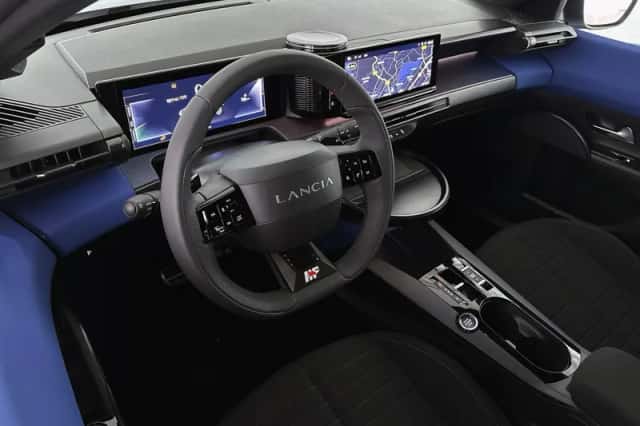 Lancia Ypsilon (2025) thumbnail 5