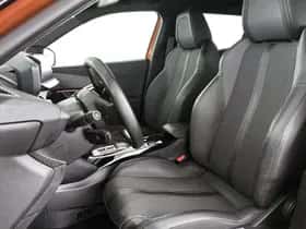 Peugeot e-2008 (2023) thumbnail 6