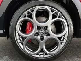 Alfa Romeo Tonale (2023) thumbnail 24