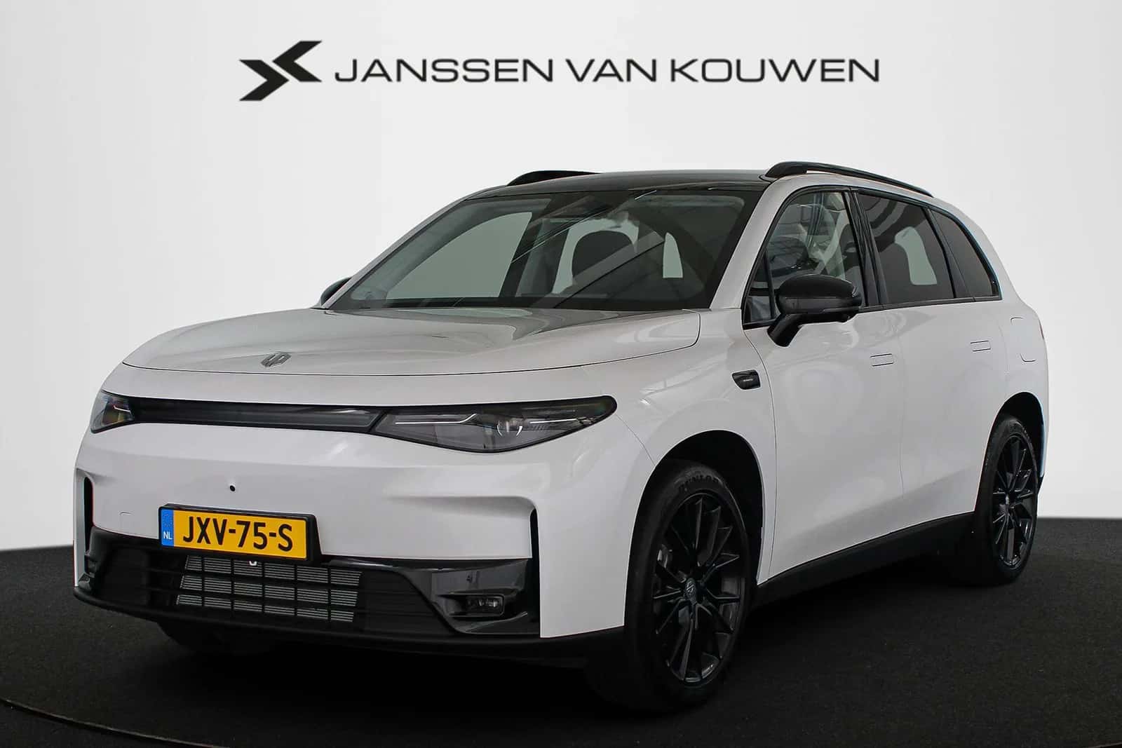 Leapmotor C10 (2026) — foto 1