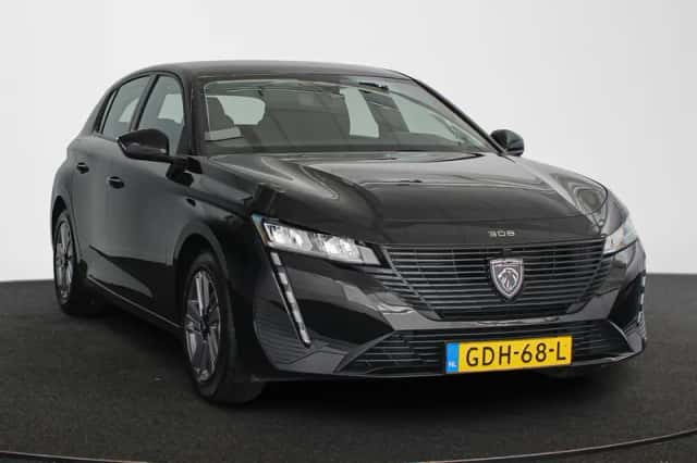 Peugeot 308 (2024) thumbnail 2