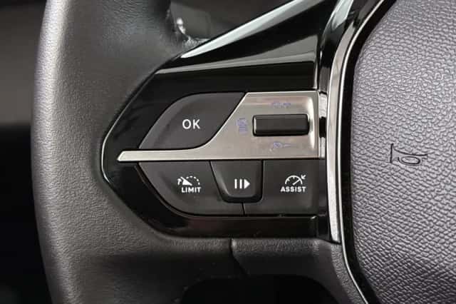 Peugeot 308 (2024) thumbnail 21