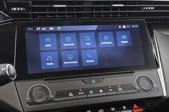 Peugeot 308 (2024) thumbnail 23