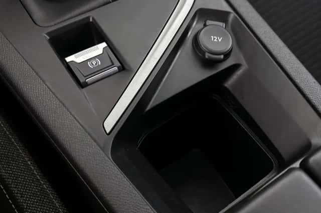 Peugeot 308 (2024) thumbnail 32