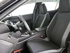 Peugeot 308 (2024) thumbnail 6