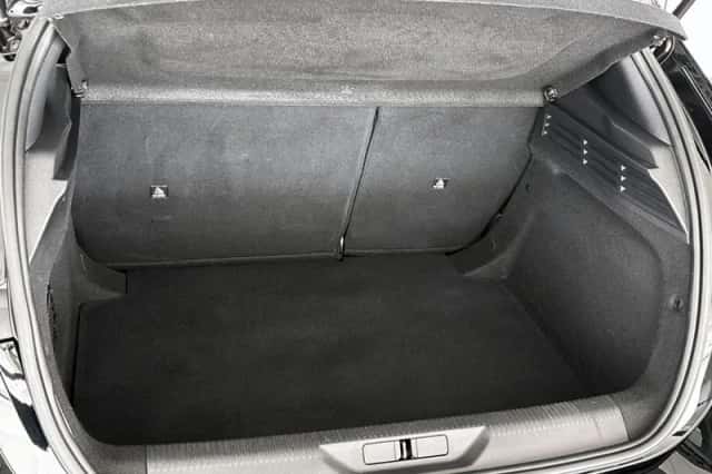 Peugeot 308 (2024) thumbnail 8