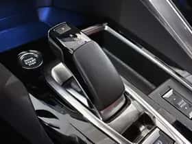 Peugeot 3008 (2022) thumbnail 31