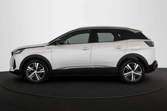 Peugeot 3008 (2022) thumbnail 36