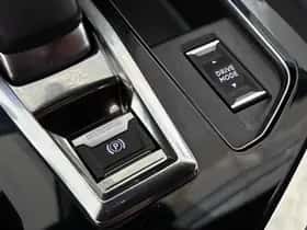 Peugeot 3008 (2022) thumbnail 41