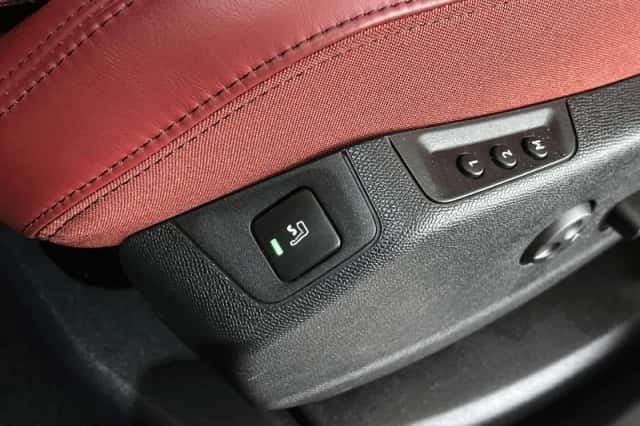 Peugeot 3008 (2022) thumbnail 48