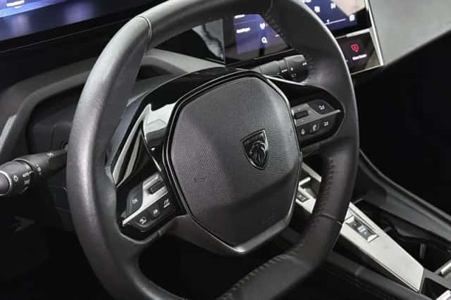 Peugeot 308 (2024) thumbnail 11