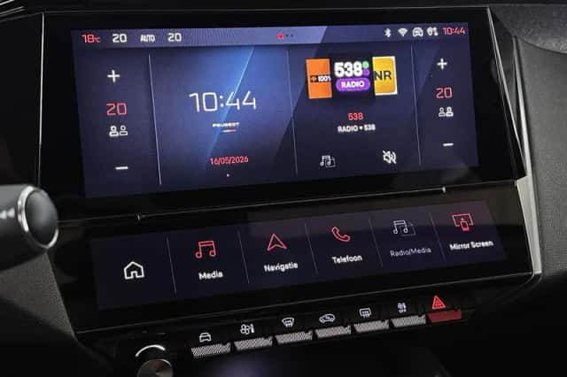 Peugeot 308 (2024) thumbnail 12