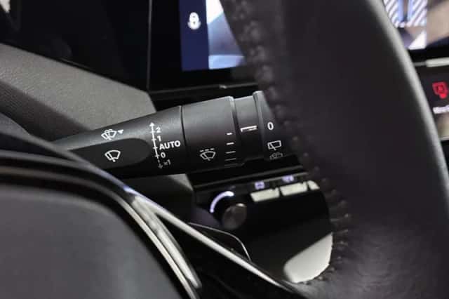 Peugeot 308 (2024) thumbnail 26