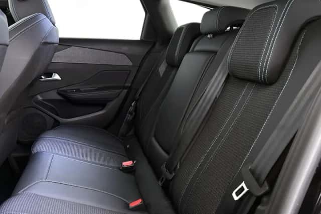 Peugeot 308 (2024) thumbnail 8