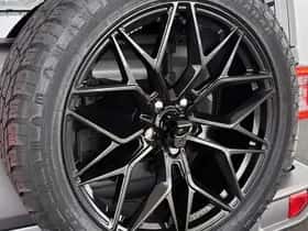 Jeep Wrangler (2025) thumbnail 11