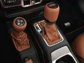 Jeep Wrangler (2025) thumbnail 31