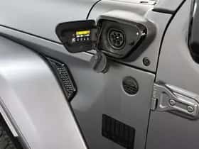 Jeep Wrangler (2025) thumbnail 34