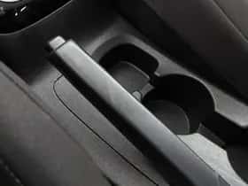 Opel Corsa (2023) thumbnail 33