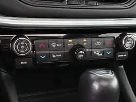 Jeep Compass (2022) thumbnail 38