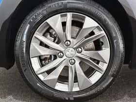 Peugeot e-208 (2023) thumbnail 21