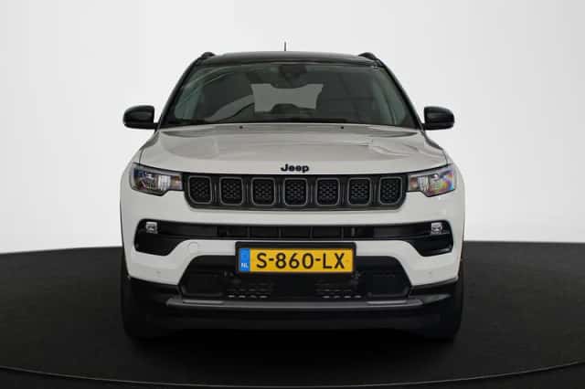 Jeep Compass (2023) thumbnail 15