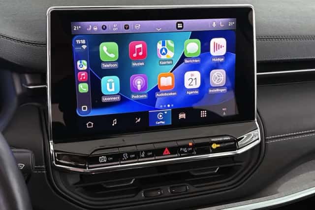 Jeep Compass (2023) thumbnail 18