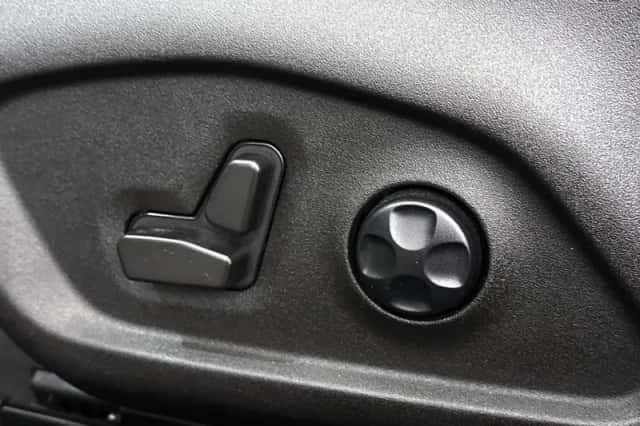 Jeep Compass (2023) thumbnail 19