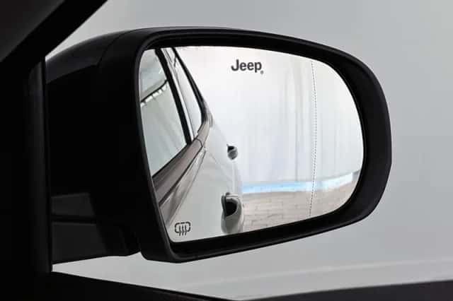 Jeep Compass (2023) thumbnail 27
