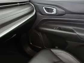 Jeep Compass (2023) thumbnail 42