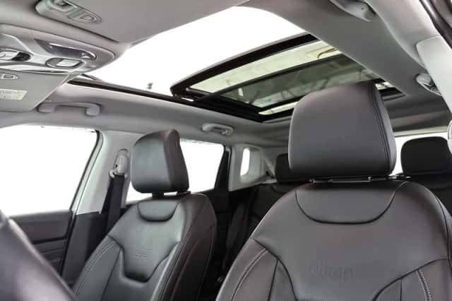 Jeep Compass (2023) thumbnail 8