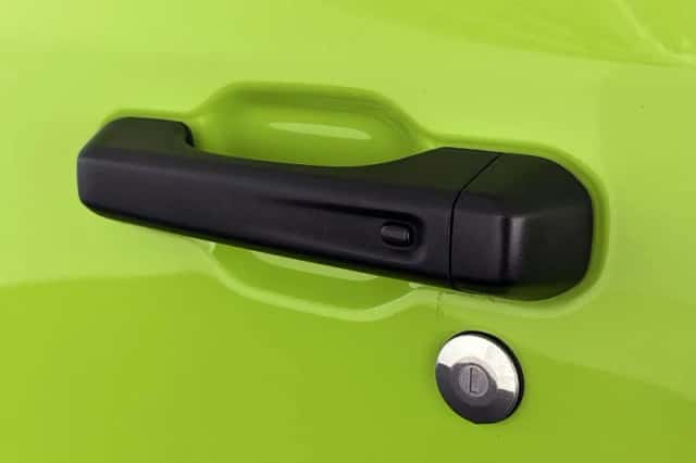 Jeep Wrangler (2021) thumbnail 19