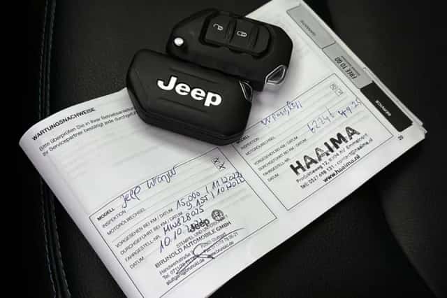 Jeep Wrangler (2021) thumbnail 29