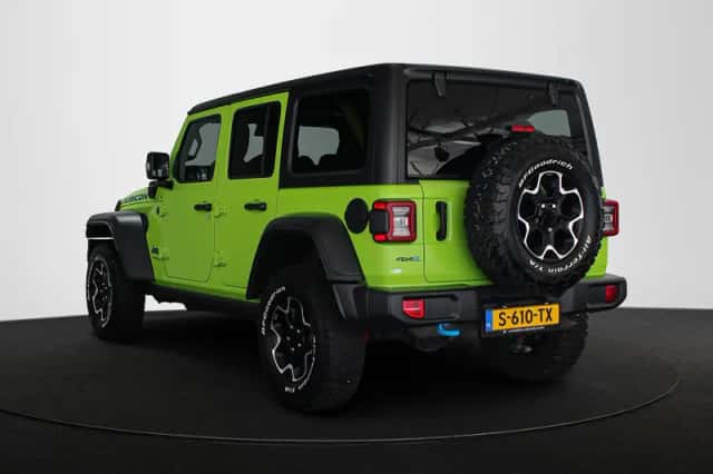 Jeep Wrangler (2021) thumbnail 4
