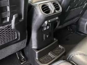 Jeep Wrangler (2021) thumbnail 35