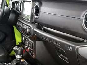Jeep Wrangler (2021) thumbnail 40