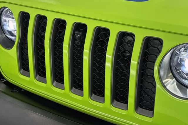 Jeep Wrangler (2021) thumbnail 42
