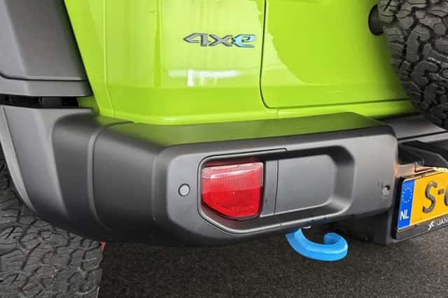 Jeep Wrangler (2021) thumbnail 10