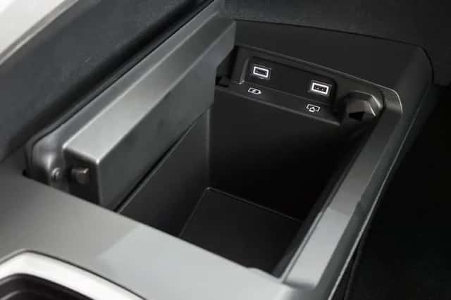 Peugeot 3008 (2024) thumbnail 33