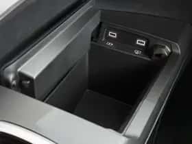 Peugeot 3008 (2024) thumbnail 33
